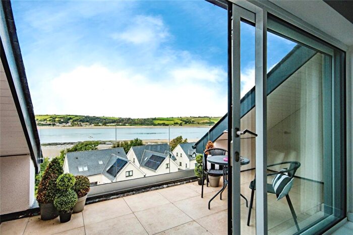 3 Bedroom Town House For Sale In Carradog Court, Ferryside, Carmarthen, Carmarthenshire, SA17