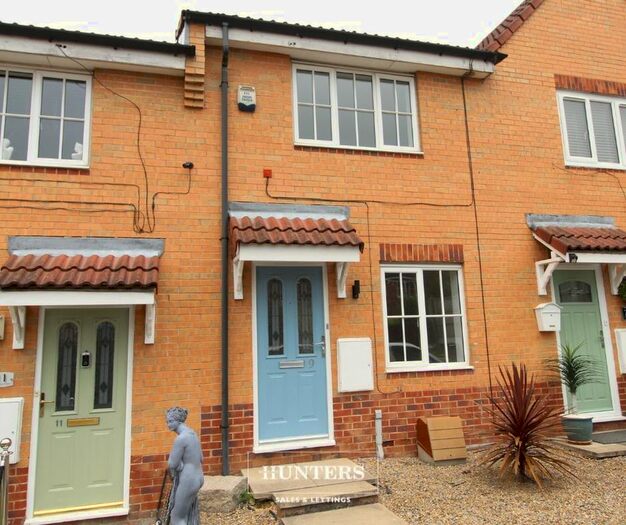 2 Bedroom Terraced House To Rent In Greenacres Court, Castleford, West Yorkshire, WF10