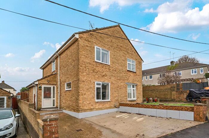 2 Bedroom Semi Detached House For Sale In Meade Road, Ludgershall, Andover, SP11