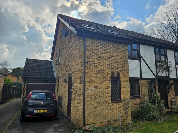 3 Bedroom House To Rent In Blacksmith Drive, Weavering, ME14