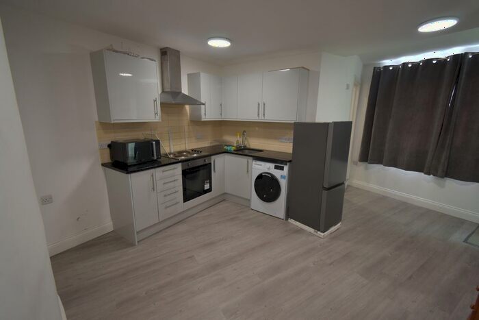 1 Bedroom Studio To Rent In The Fairway, Wembley, HA0