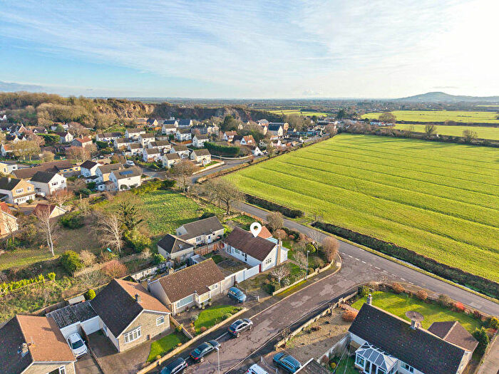 3 Bedroom Detached Bungalow For Sale In Amesbury Drive, Bleadon Village - Wonderful Location, BS24