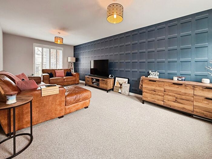 4 Bedroom Detached House For Sale In Daker Row, Telford, TF4