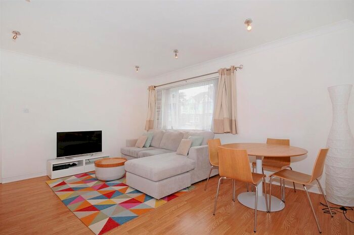 2 Bedroom Flat To Rent In Grange Road, Ealing, W5