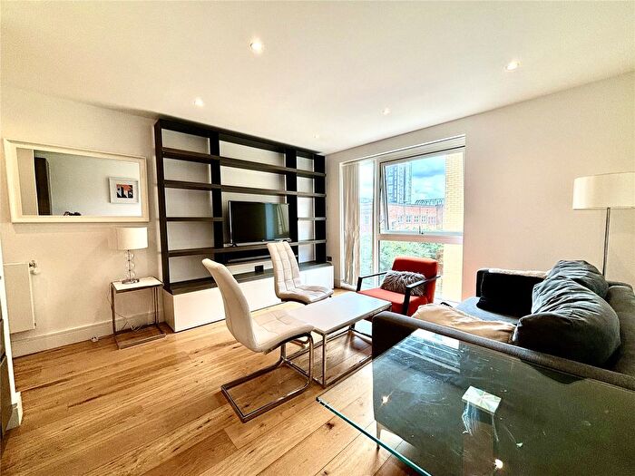 1 Bedroom Flat For Sale In Aldenham House, Colindale, NW9