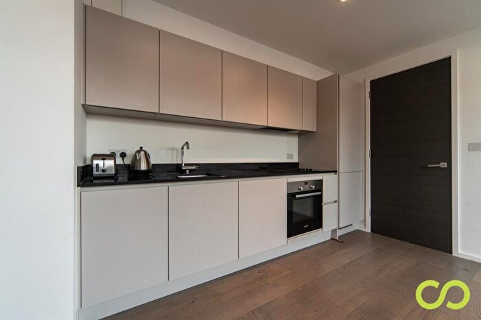 2 Bedroom Flat To Rent In Canterbury Lofts, Canterbury Road, NW6