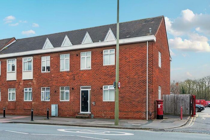1 Bedroom Apartment To Rent In Ock Street, Abingdon, OX14