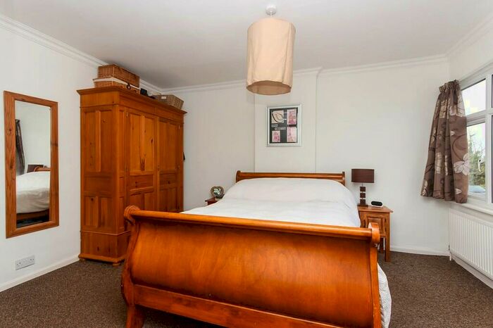 2 Bedroom Semi-Detached House For Sale In Hilltop Road, Little Harrowden, NN9