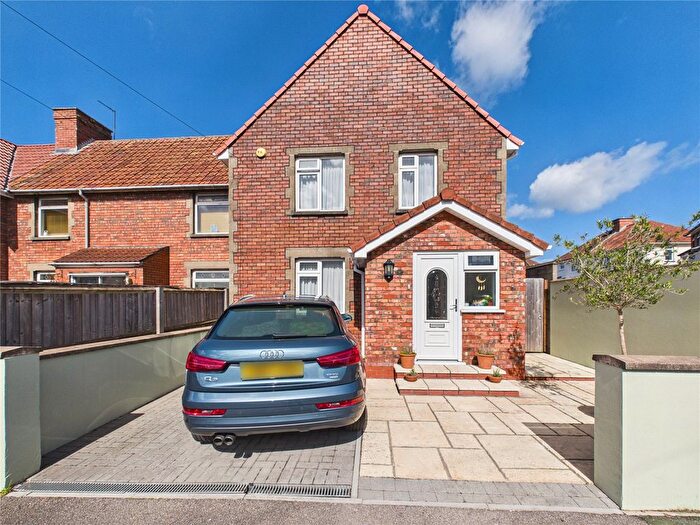 3 Bedroom End Of Terrace House For Sale In Wesley Avenue, Hanham, Bristol, BS15
