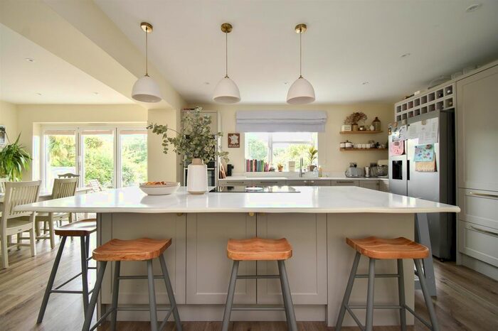 4 Bedroom Detached House For Sale In Gillsmans Park, St. Leonards-On-Sea, TN38