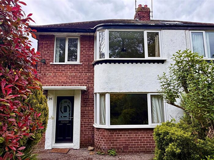 3 Bedroom Semi Detached House To Rent In Hillcrest Avenue, Scarborough, YO12