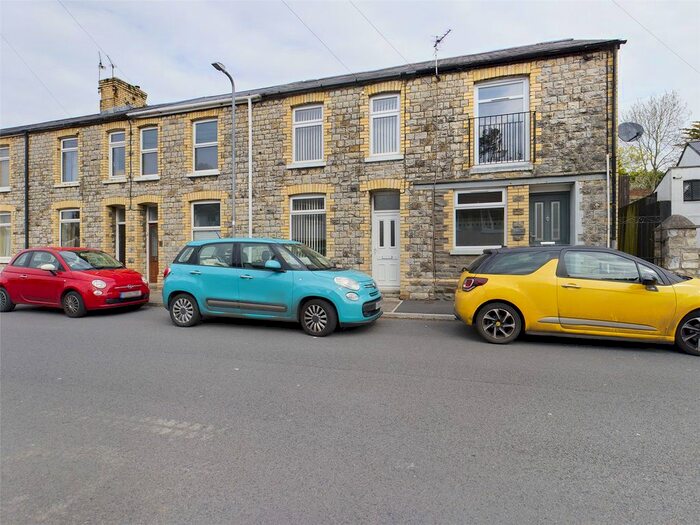 3 Bedroom Terraced House To Rent In West Road, Bridgend, Pen-Y-Bont Ar Ogwr, CF31
