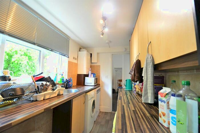 4 Bedroom Terraced House To Rent In Pershore Avenue Selly Oak, Birmingham B29