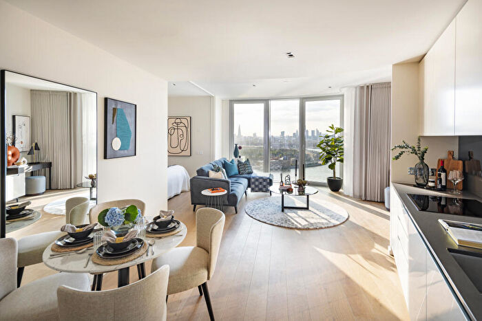 1 Bedroom Apartment To Rent In Newfoundland Place, London, E14