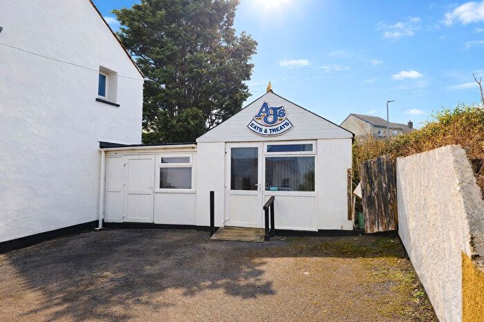 Property For Sale In Parka Road, St Columb, TR9
