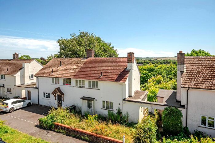 3 Bedroom Semi-Detached House For Sale In Garfield Avenue, Dorchester, DT1