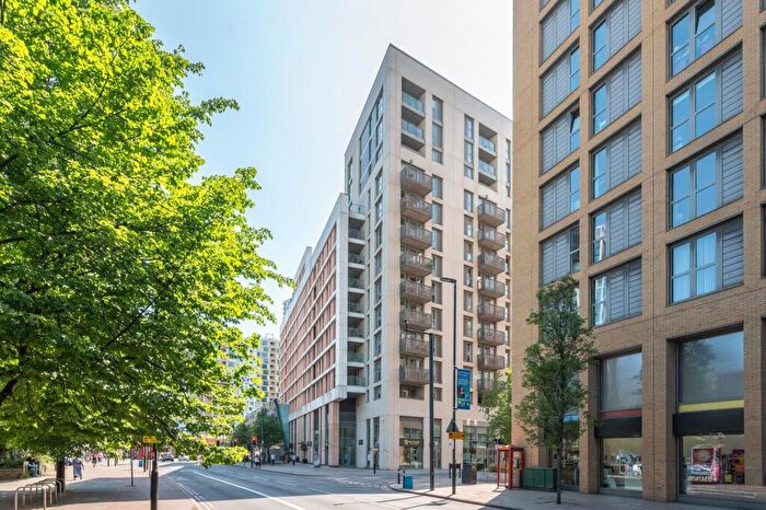 2 Bedroom Flat To Rent In Elmira Street, Lewisham, London, SE13