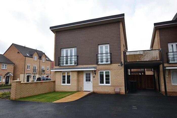 2 Bedroom Detached House To Rent In Holbrook Way, Barleythorpe, LE15