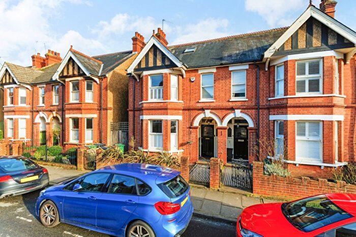 4 Bedroom Semi-Detached House To Rent In Blandford Road, St.Albans, AL1