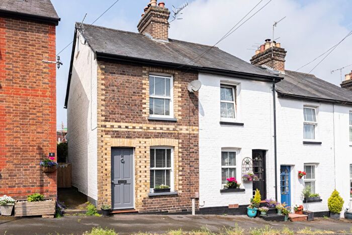 2 Bedroom End Terrace House For Sale In Meadowbrook Road, Dorking, RH4