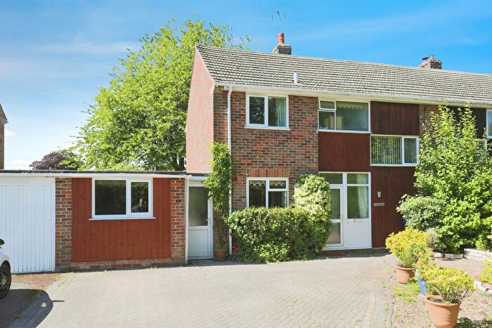 3 Bedroom Semi-Detached House For Sale In Park Close, Claverdon, Warwick, CV35