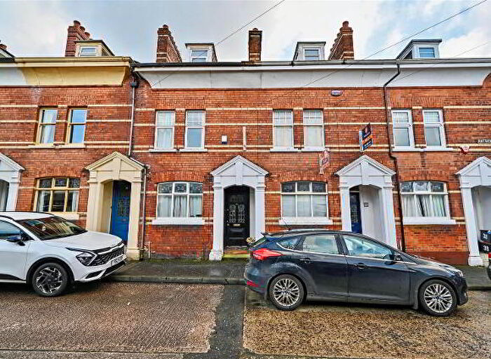 4 Bedroom TownHouse For Sale In Rathgar Street, Belfast, BT9