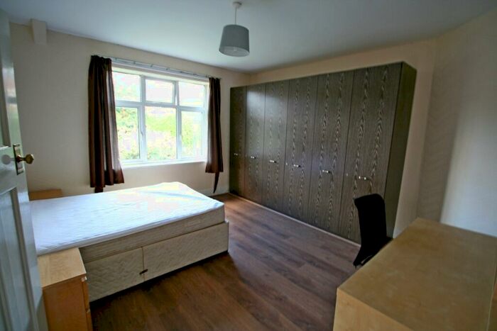 5 Bedroom Semi-Detached House To Rent In Selborne Gardens, Jesmond Vale, Newcastle Upon Tyne, NE2