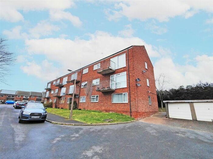2 Bedroom Flat To Rent In Roxby House, Derwent Crescent, Arnold, Nottingham, NG5