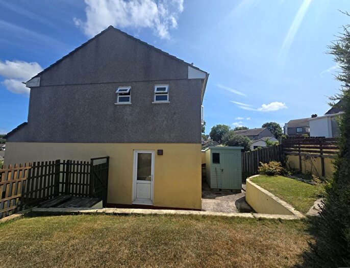 2 Bedroom Semi-Detached House To Rent In Valley Gardens, Illogan, TR16
