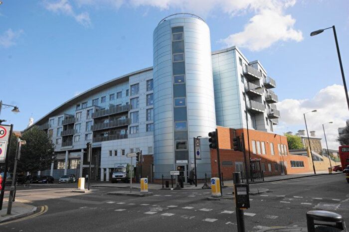 1 Bedroom Flat To Rent In Hungerford Road, Camden, N7