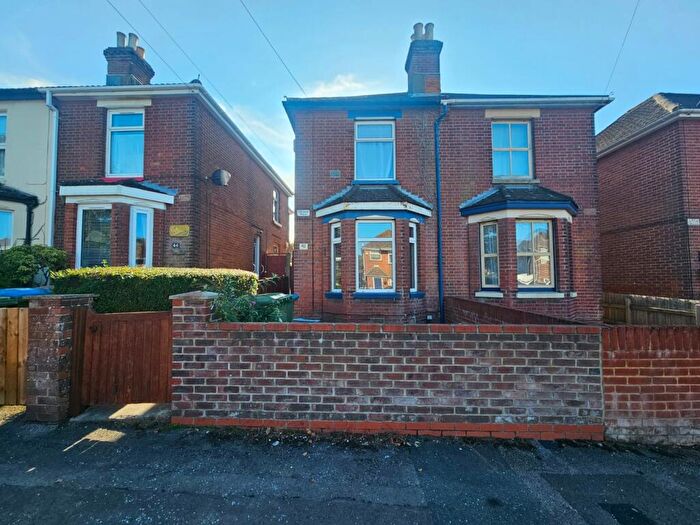 3 Bedroom House To Rent In St Monica Road, Southampton, SO19