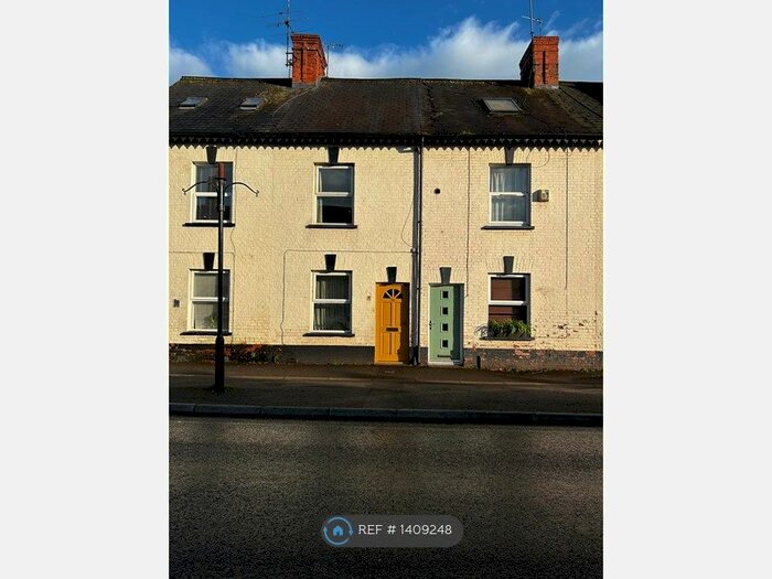 2 Bedroom Terraced House To Rent In Mantle Street, Wellington, TA21