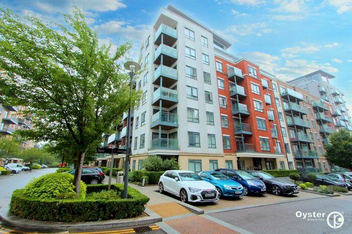 1 Bedroom Flat To Rent In East Drive, Empire House, NW9