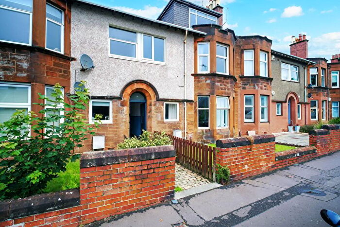 3 Bedroom Flat For Sale In Dundonald Road, Troon, KA10