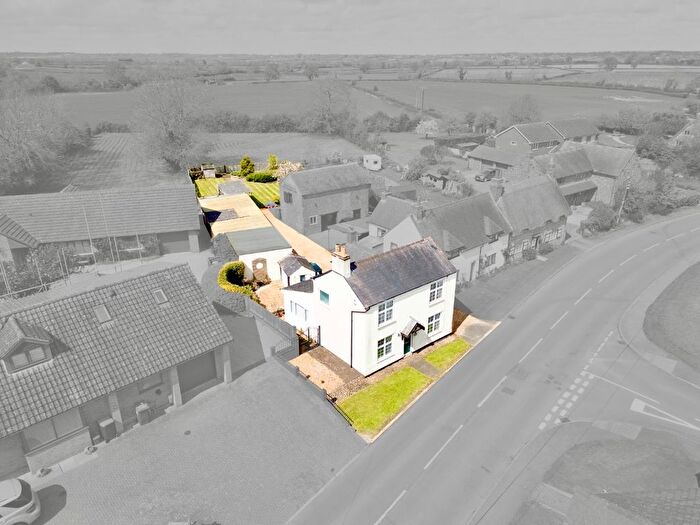 3 Bedroom Detached House For Sale In Main Street, Kilsby, CV23