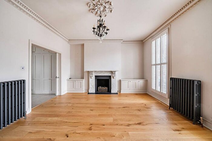 3 Bedroom Terraced House To Rent In Ordnance Hill, St John's Wood, London, NW8