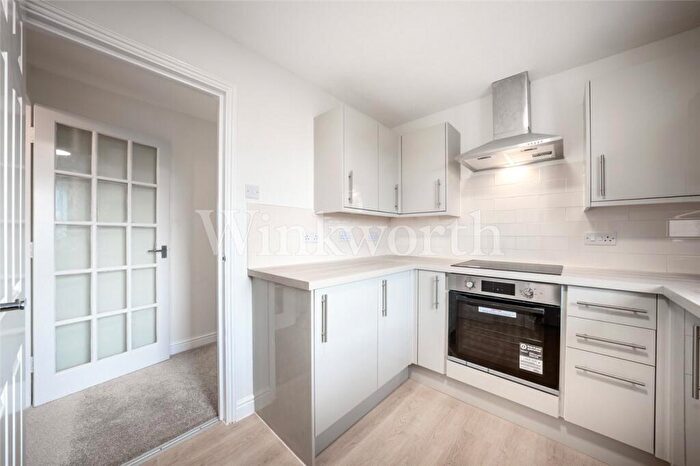 1 Bedroom Apartment To Rent In Dairyman Close, London, NW2