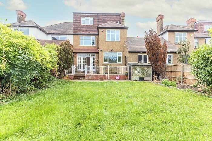 5 Bedroom Flat To Rent In Anson Road, London, NW2