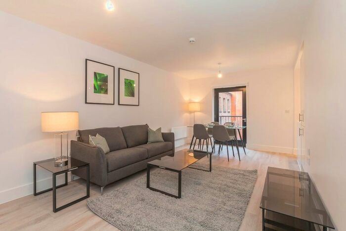 1 Bedroom Flat To Rent In Caspar House, Charlotte Street, Birmingham, B3