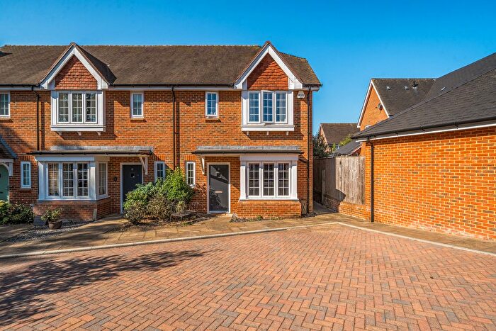 3 Bedroom End Of Terrace House For Sale In Barley Mews, Rudgwick, RH12