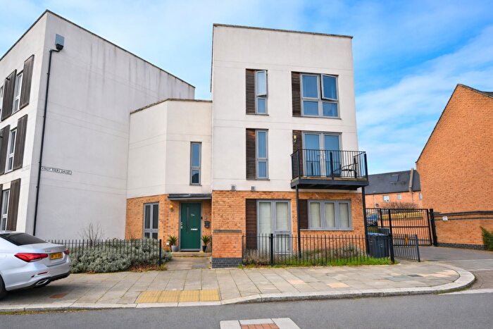 2 Bedroom Town House For Sale In Knot Tiers Drive, Upton, Northampton, NN5