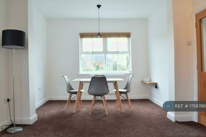 2 Bedroom Semi-Detached House To Rent In Crewe Road, Willaston, Nantwich, CW5