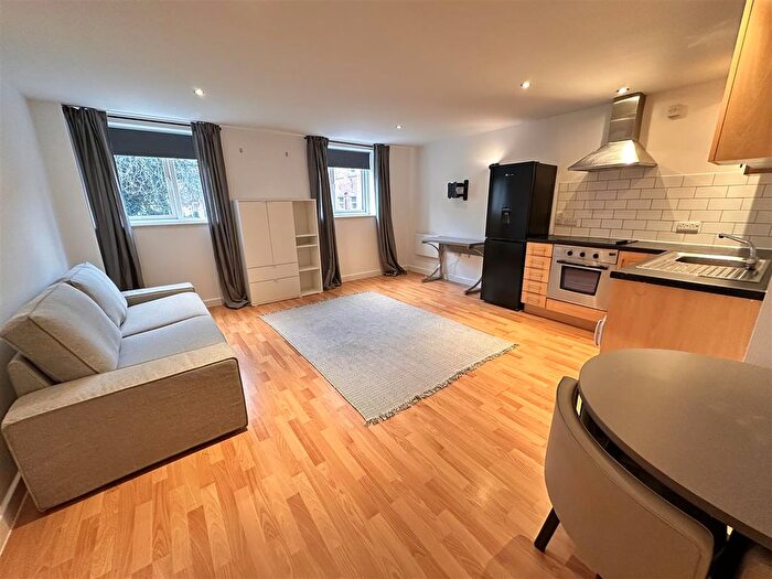 1 Bedroom Flat To Rent In The Royal, Wilton Place, Salford, M3