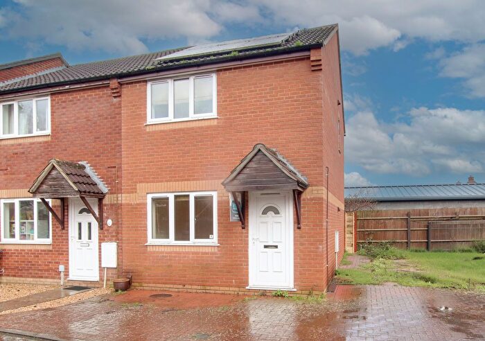 2 Bedroom Terraced House For Sale In Frome Road, Trowbridge, BA14