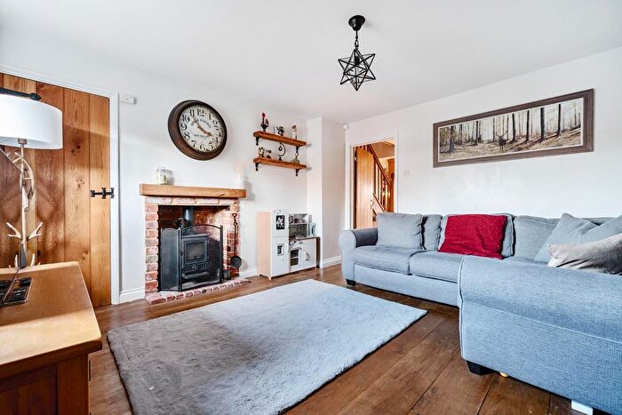 3 Bedroom End Of Terrace House For Sale In The Street, Ulcombe, Maidstone, ME17