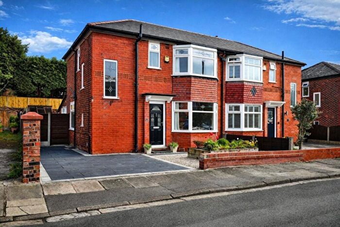 2 Bedroom Semi-Detached House For Sale In Rothesay Road, Pendlebury, Swinton, Manchester, M27