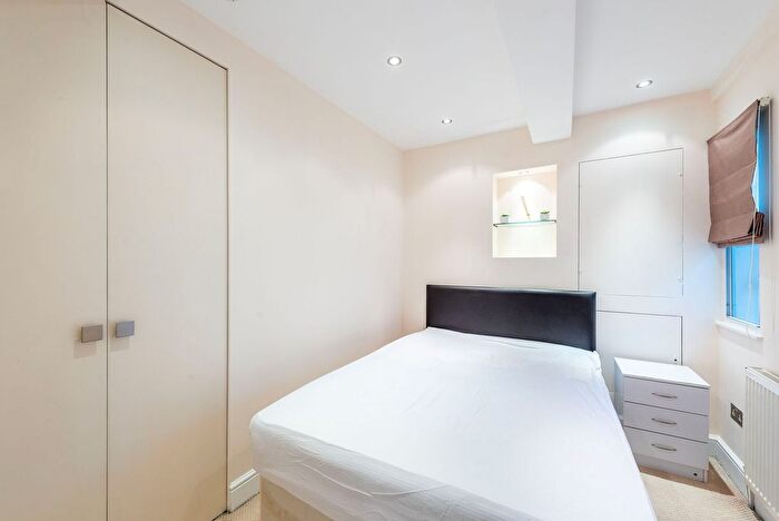 1 Bedroom Flat To Rent In Sloane Avenue, Chelsea, London, SW3