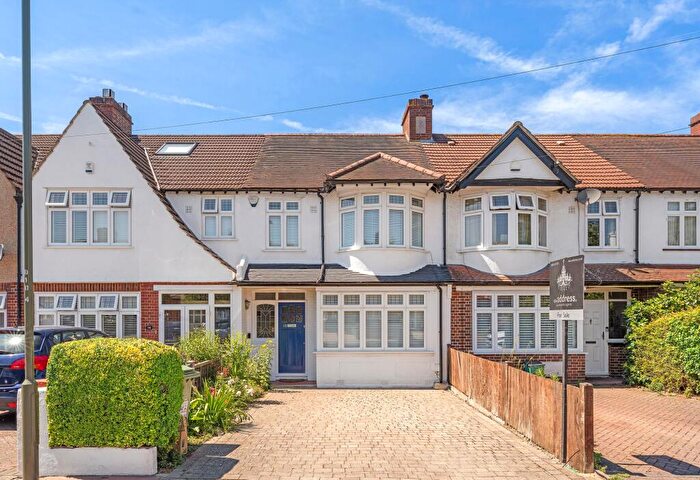 3 Bedroom Terraced House For Sale In Dunbar Avenue, Beckenham, BR3