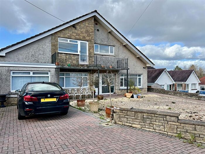 3 Bedroom Detached House For Sale In Pontardulais Road, Tycroes, Ammanford, SA18