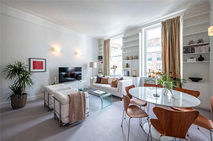 2 Bedroom Flat For Sale In Lexham Gardens, London, W8